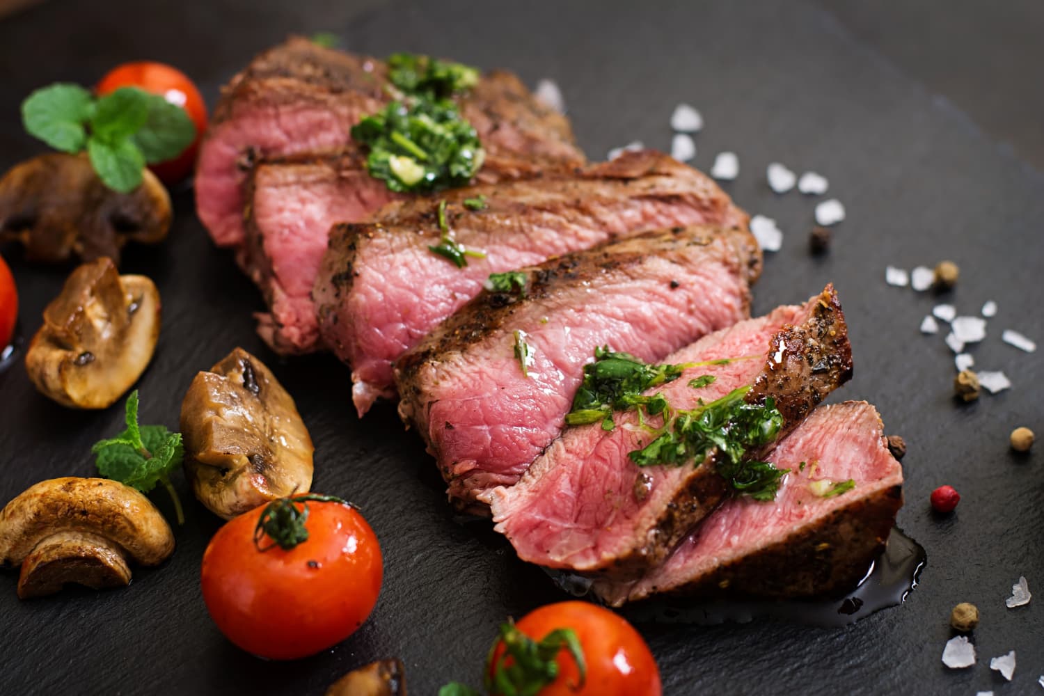 Ko zapravo „poseduje“ biftek? Gastronomska poslastica bez vlasnika