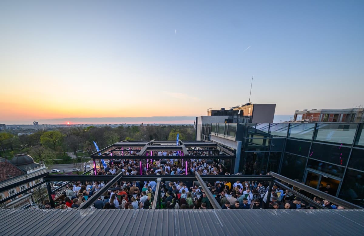 Beograde, look up — Mama Rooftop Sessions are back