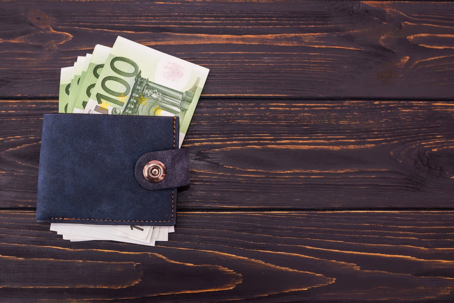 U Srbiji PROSEČNA zarada u aprilu iznosila 121.805 dinara