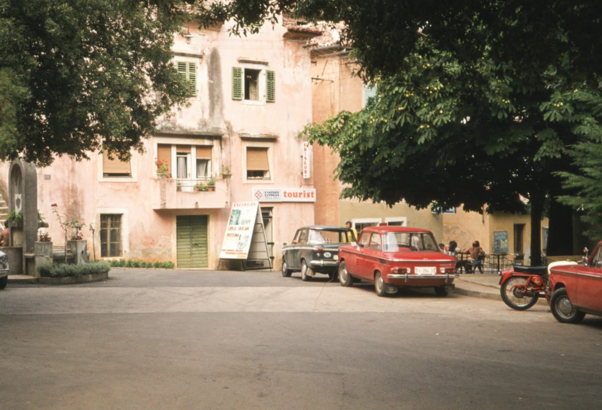 DESET proizvoda iz Jugoslavije koji su stizali na tržišta širom sveta