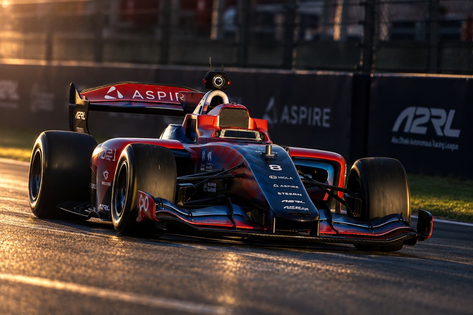 AI preuzima volan: Trkački automobili bez vozača jurili stazom Formule 1