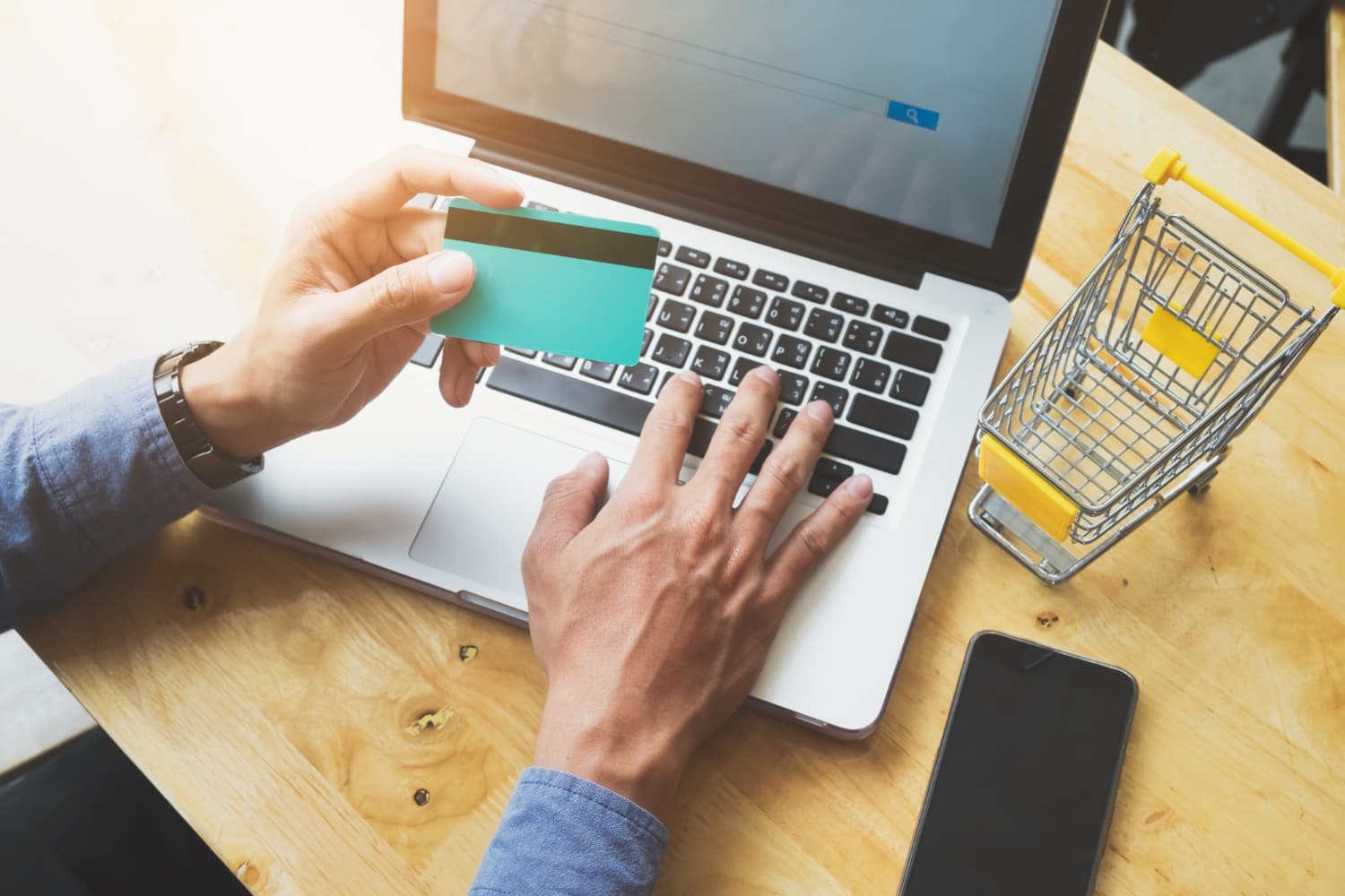 Koliko koristimo potencijal e-trgovine i AI? Najnoviji trendovi, izazovi i prilike u fokusu 9. Regionalne e-commerce konferencije