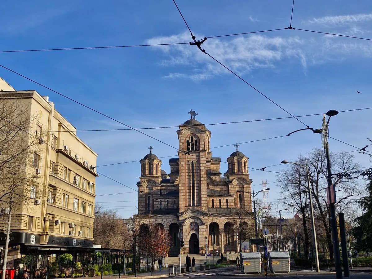 Veliki četvrtak – verovanje da se danas valja pričestiti, jer se i najvećim grešnicima sve oprašta
