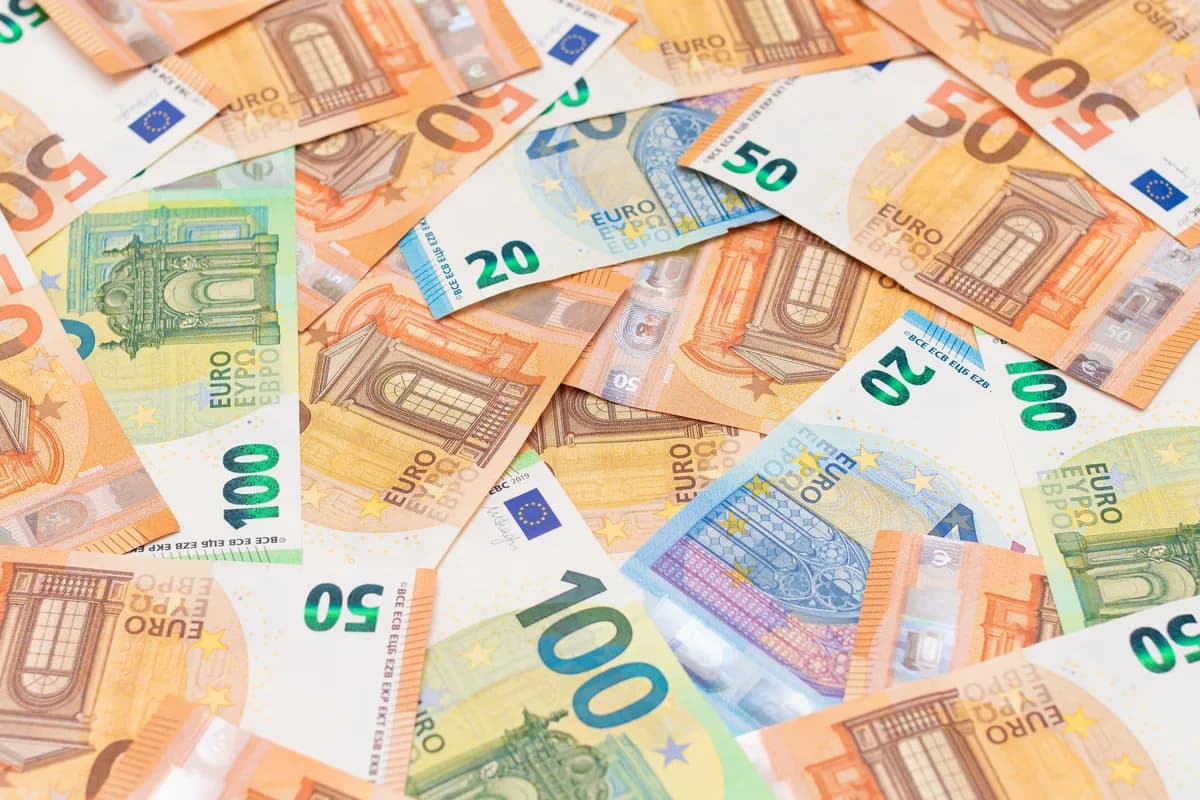 Možete posetiti svaki most s poleđine evro novčanica – i svi se nalaze u jednom gradu