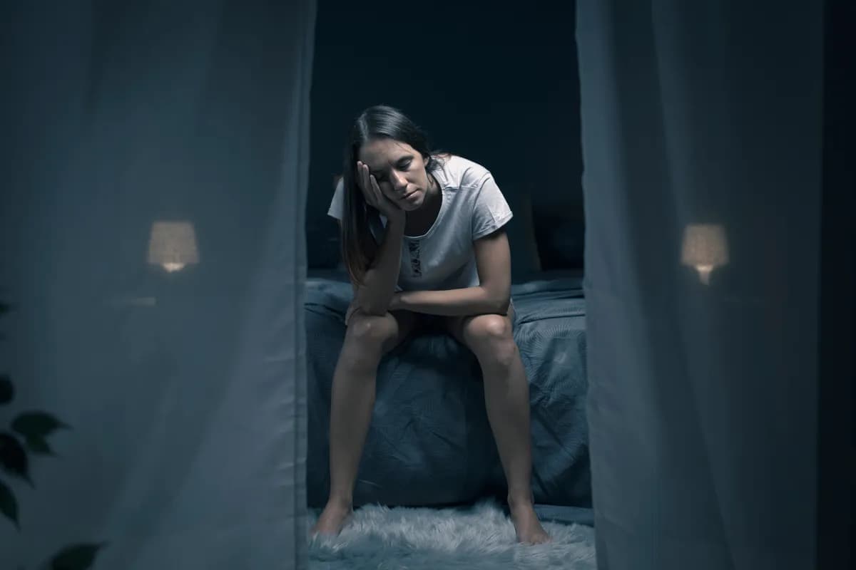 Ne možete da zaspite od vrućine? Jedan trik sa peškirom može da rashladi sobu