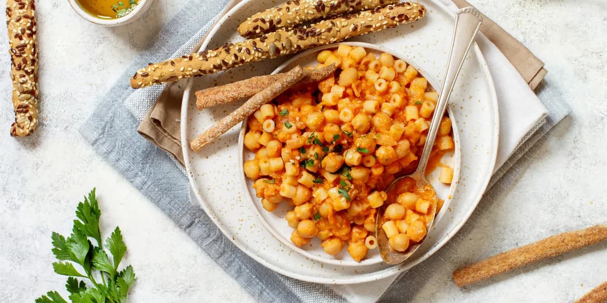 Recept Stenlija Tučija za savršenu jesenju pastu sa leblebijama