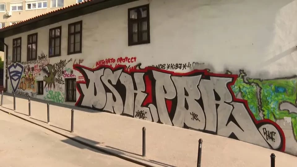 Manakova kuća, jedna od najstarijih u Beogradu, išarana grafitima: Kako sprečiti uništavanje spomenika kulture?