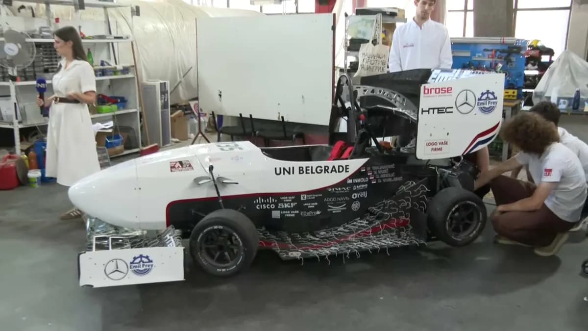 Srpski studenti sa prvom električnom formulom kreću na takmičenje u Češku
