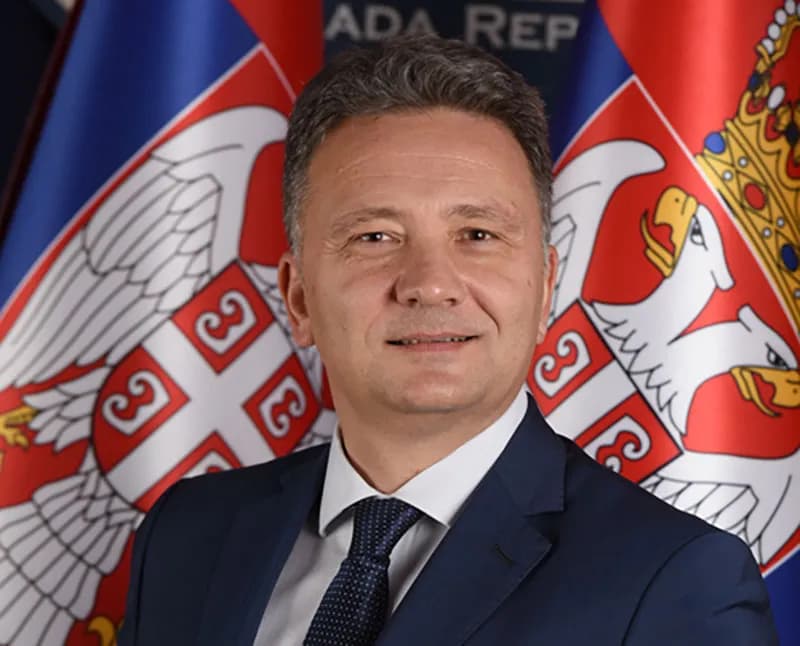 Jovanović: Formiraćemo centar za treniranje robota u Kragujevcu, želimo srpski jezički model