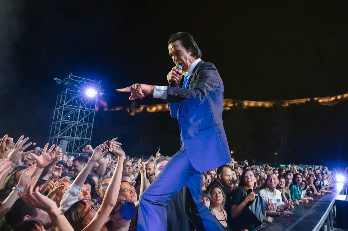 (FOTOGALERIJA) Nik Kejv & The Bad Seeds i Kalemegdan koji je pevao više od dva i po sata