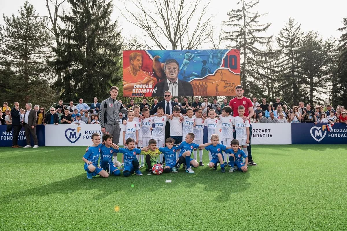 Fudbal je više od igre: Fondacija Mozzart gradi mini-pič terene širom Srbije