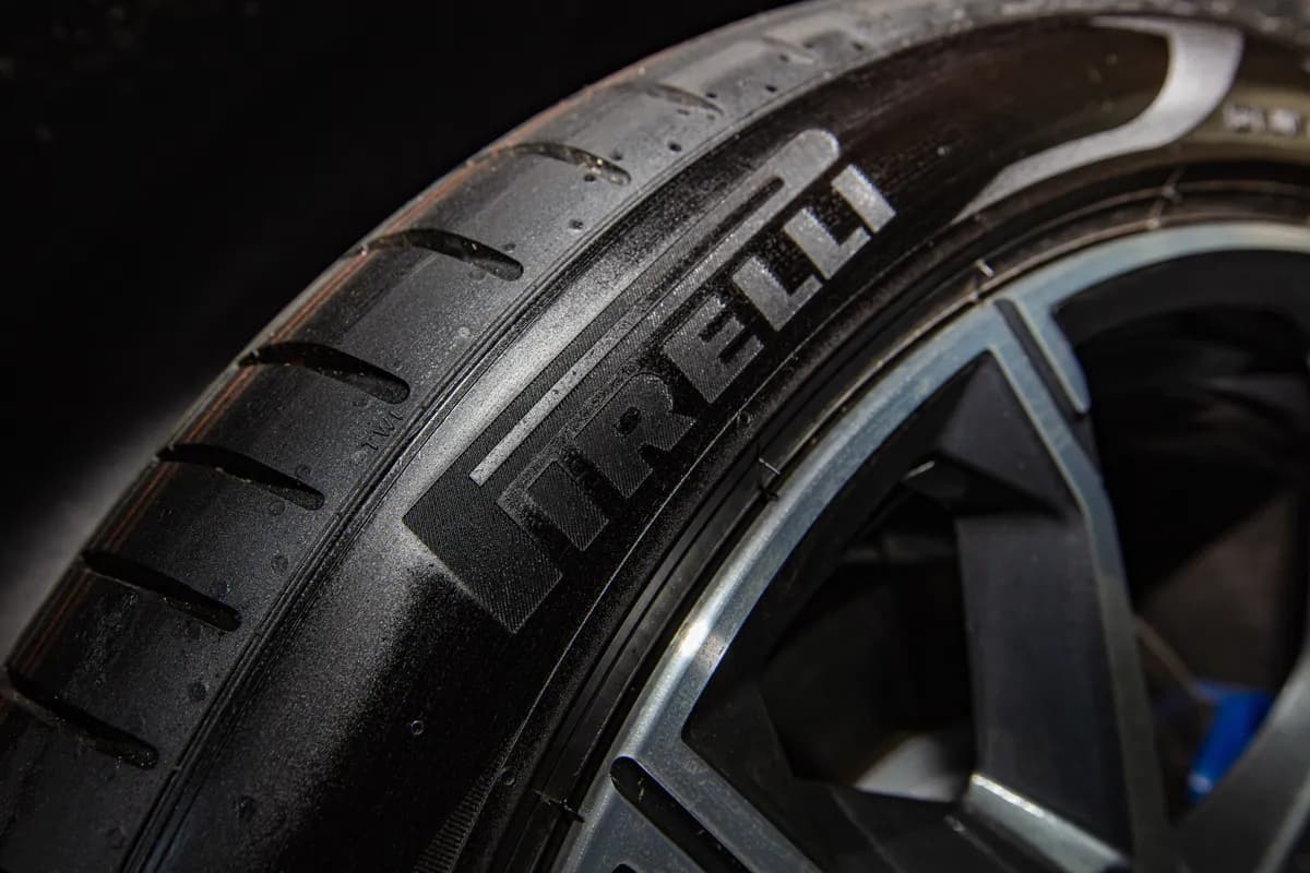 Pirelli razvio pametne gume - automobilu šalju podatke o stanju na putu