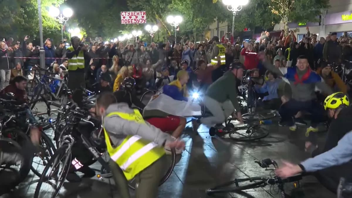 (VIDEO) Pogledajte kako su studenti dočekani u Jagodini i Lazarevcu