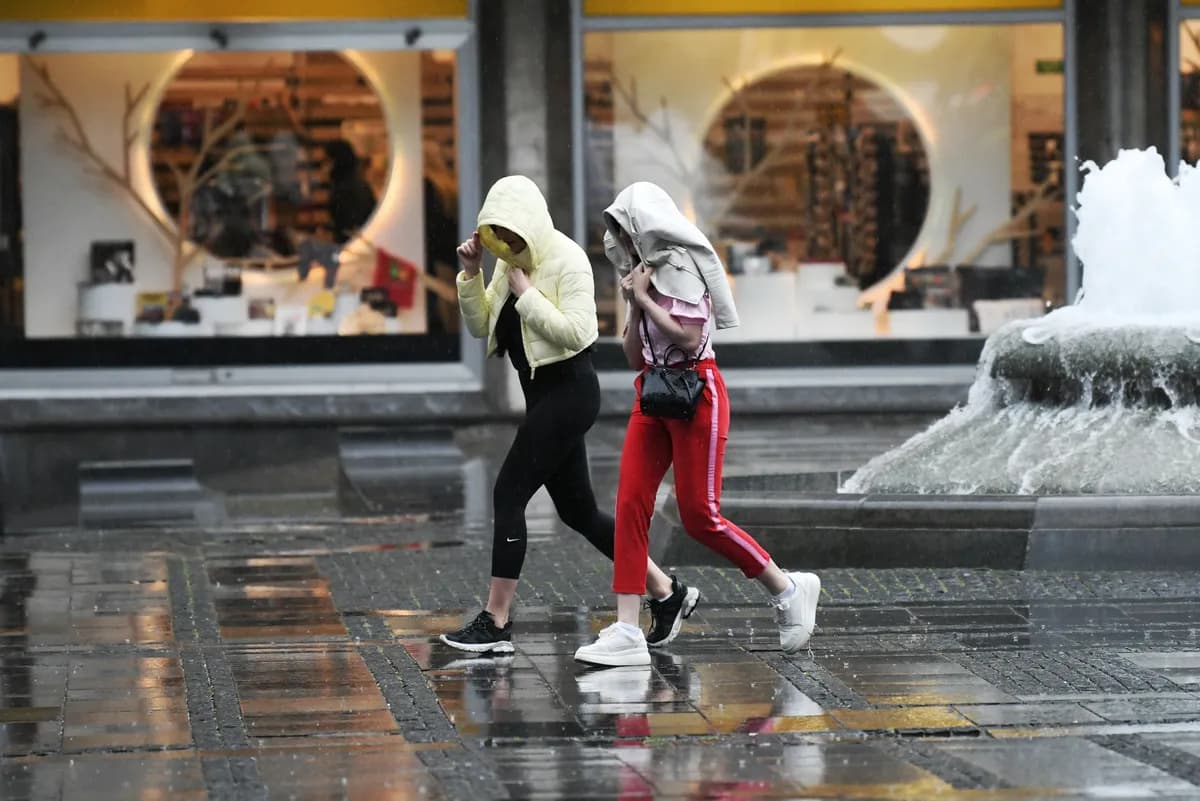 Meteorolozi u Srbiji najavljuju temperaturu od +33, a od ovog dana sledi nagli pad za 10 stepeni