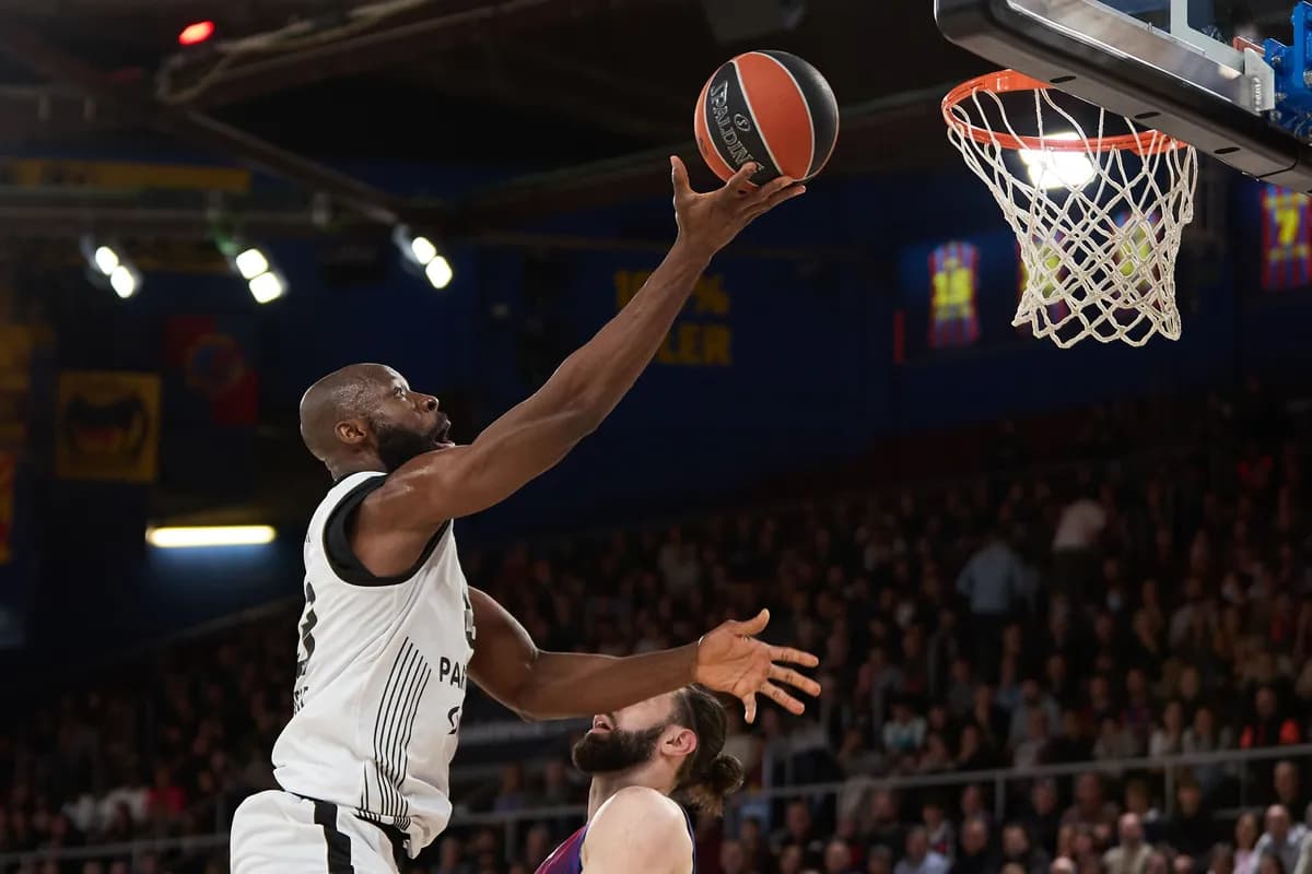 Partizan srušio Bajern posle nezamislive drame: Vašington promašio šut za pobedu