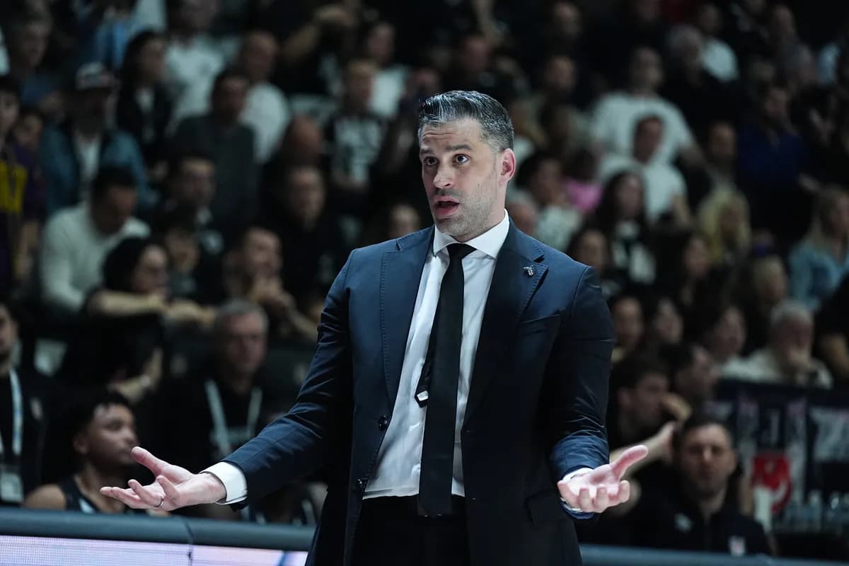 Alimpijević i Bešiktaš srušili Fener u gostima, ali bi jedan poen mogao da ih košta prvog mesta