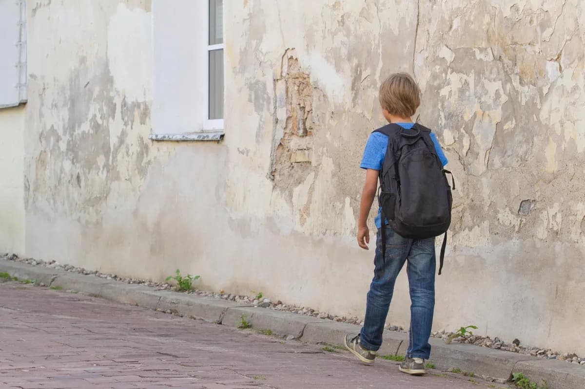 Dečak šetao ulicom i pronašao novčić iz antičke Grčke koji ima ogromnu vrednost: Evo kako je novac iz Troje završio na ovom mestu