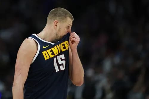 VIDEO Jokić pogodio gotovo sa centra, bio agresivan kao retko kad i izvodio magiju: Denver izbegao eliminaciju, sada hoće da kompletira čudo