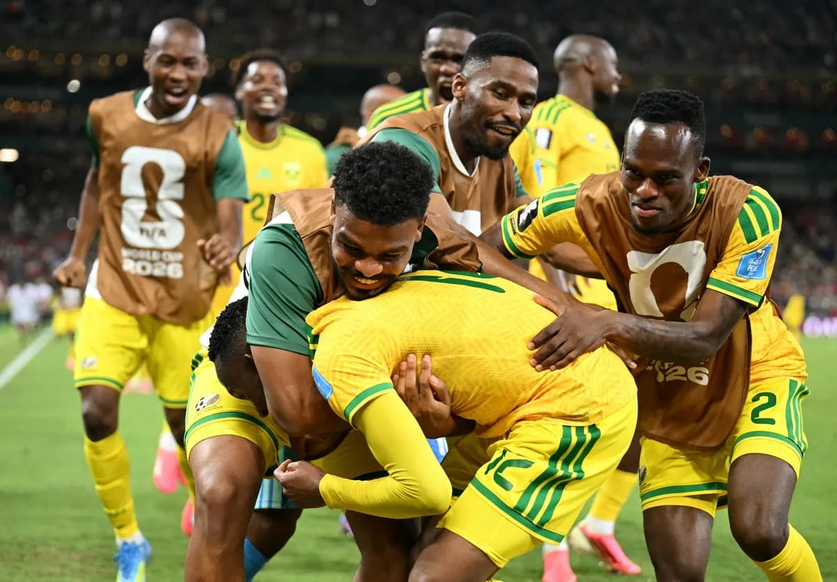 Čudo na Mundijalu: Južna Afrika je u nokaut fazi, Meksiko perfektan u grupi