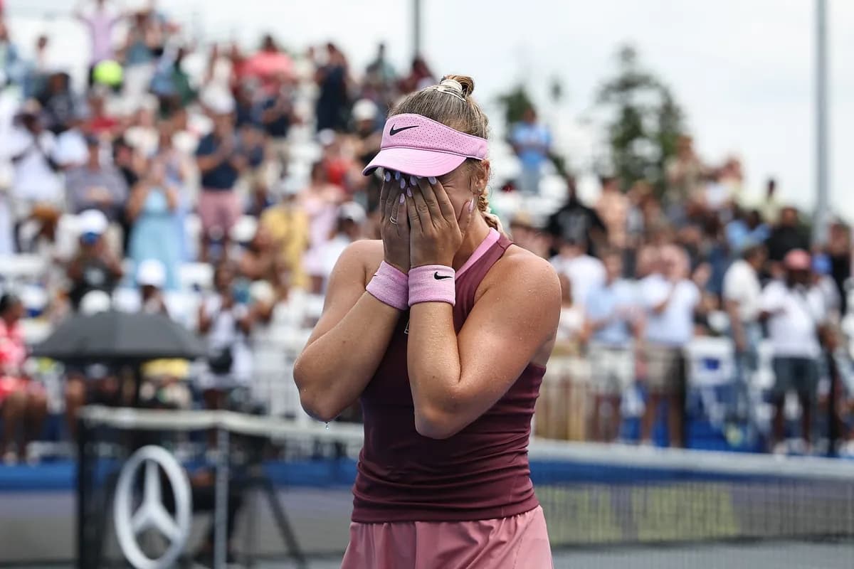 Novo tenisko čudo (16) frapiralo: Debitovala u WTA i odmah osvojila titulu na čudesan način, imamo novog supertalenta o kom svi pričaju VIDEO