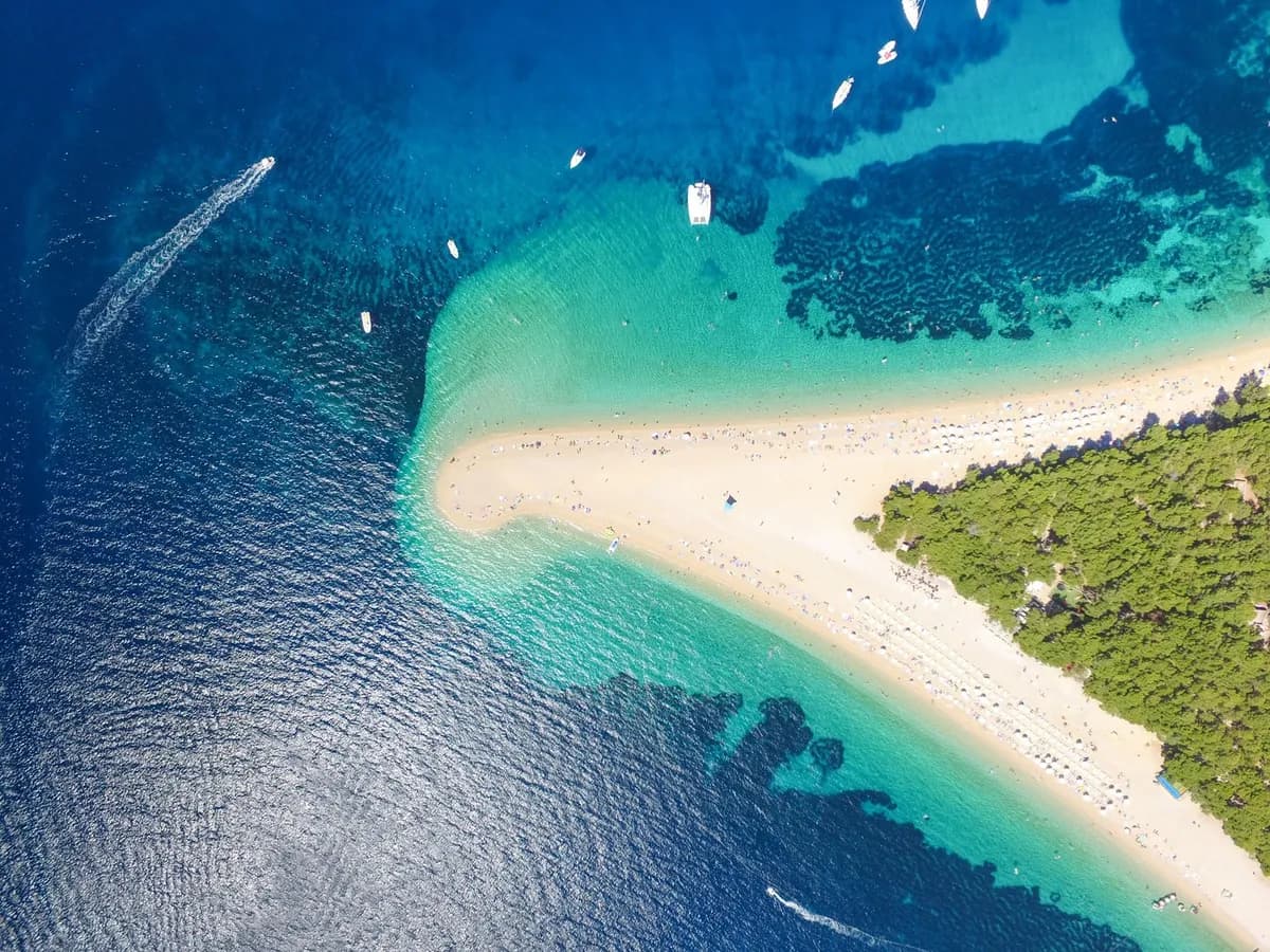 Među 100 najboljih plaža na svetu našla se i jedna na Jadranu: Izgleda nestvarno - kao da nije kod nas u komšiluku