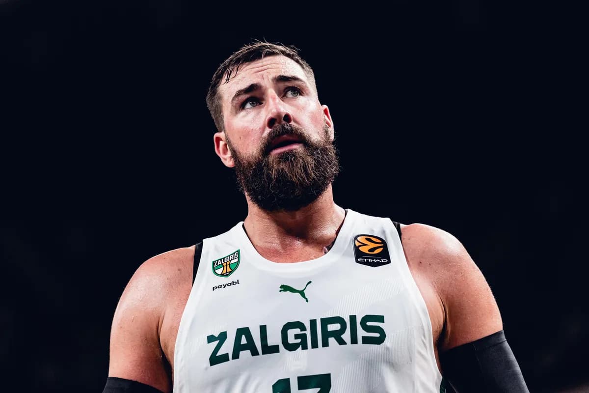 Žalgiris ubedljiv pred Zvezdu: Sterling Braun i Valančunas dominirali