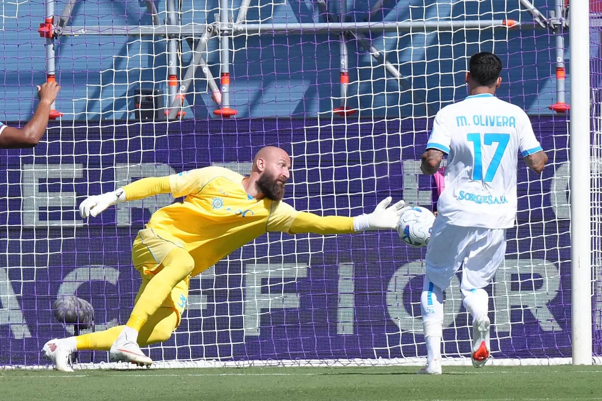 Milinković-Savić tri puta spasio svoj gol protiv Fjorentine, Napoli sačuvao bod