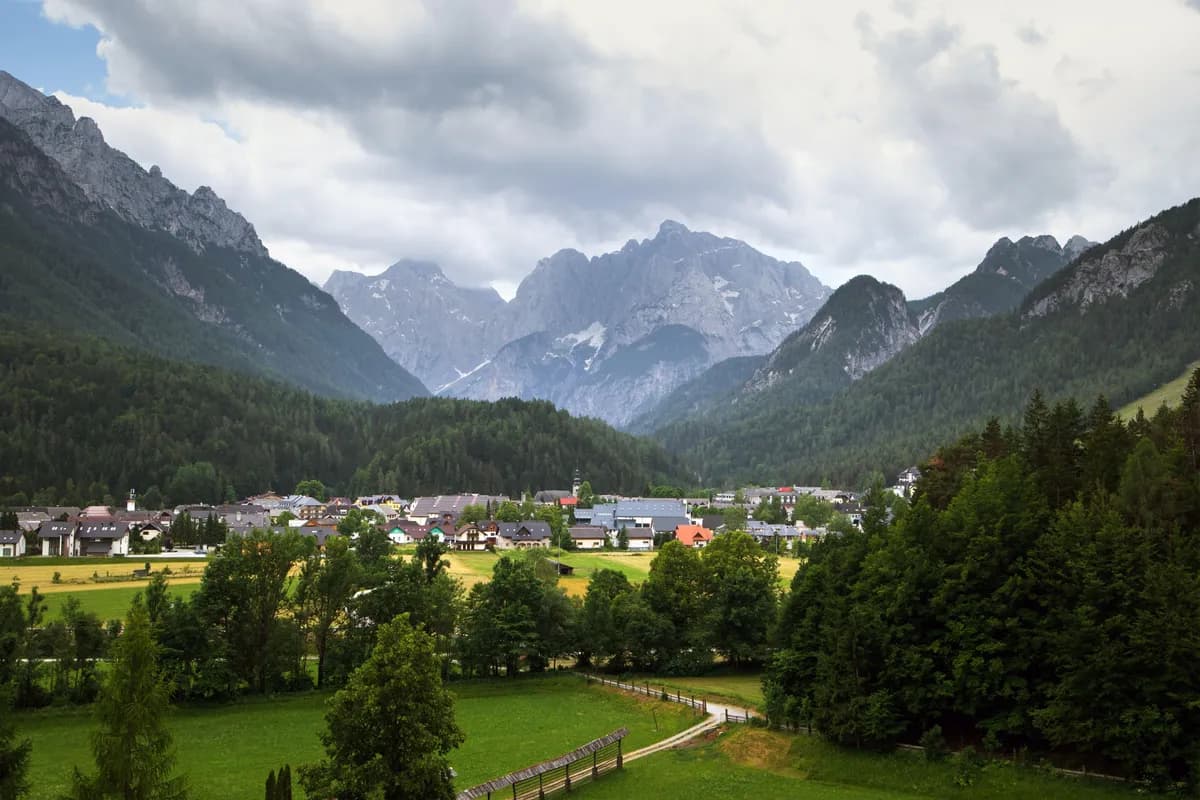 Srpkinja izašla iz marketa u Sloveniji i ostala zatečena pogledom: Gde još na svetu možeš da doživiš ovako nešto?