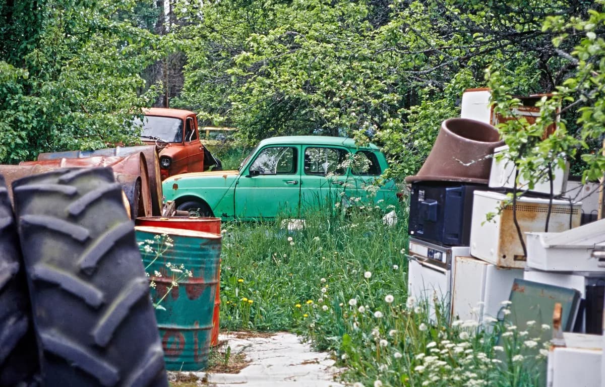 Pre 46 godina u Novom Sadu je registrovan prvi električni automobil - izgledao je blesavo, ali je bio hit rešenje (VIDEO)