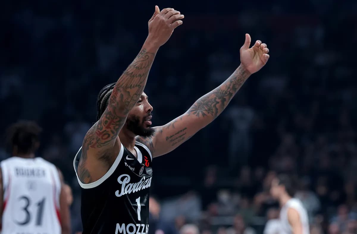Partizan razbio Pariz: Veliki preokret crno-belih i još jedna MVP partija Karlika