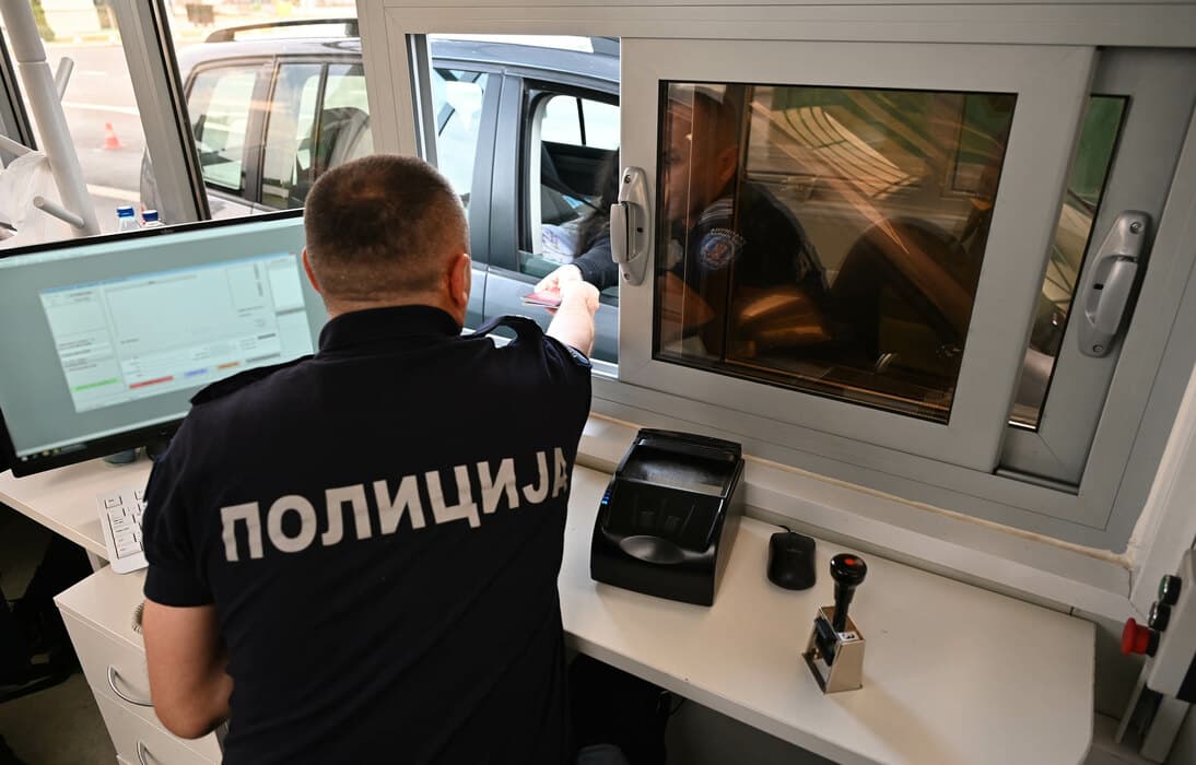 AMSS: Teretna vozila na graničnom prelazu Batrovci čekaju pet sati na izlaz
