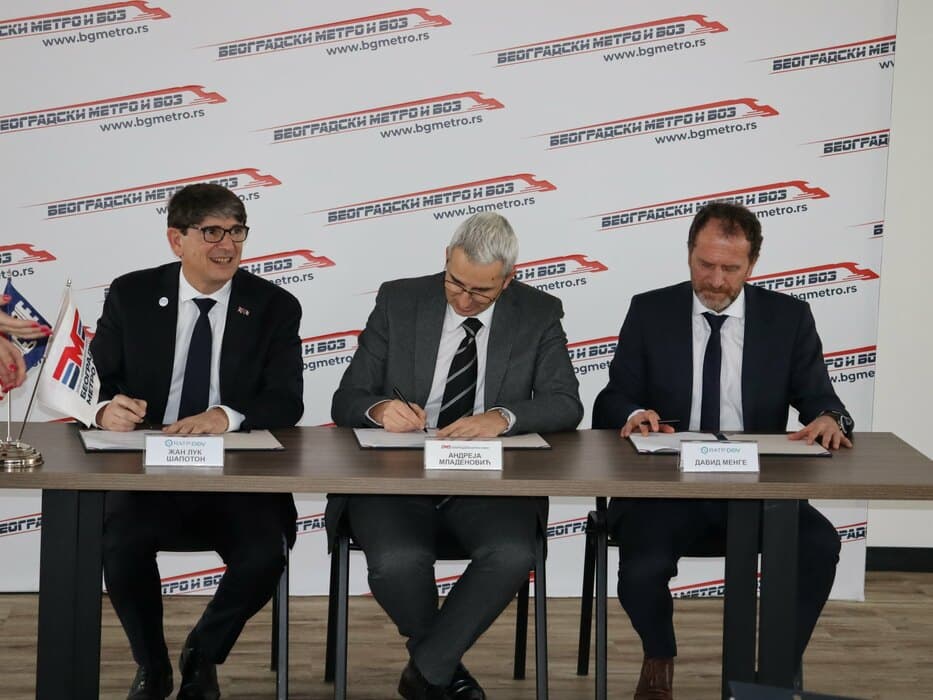 Mladenović: Dve "krtice" kreću iz Kine za Srbiju u junu, očekuje se da stignu u septembru