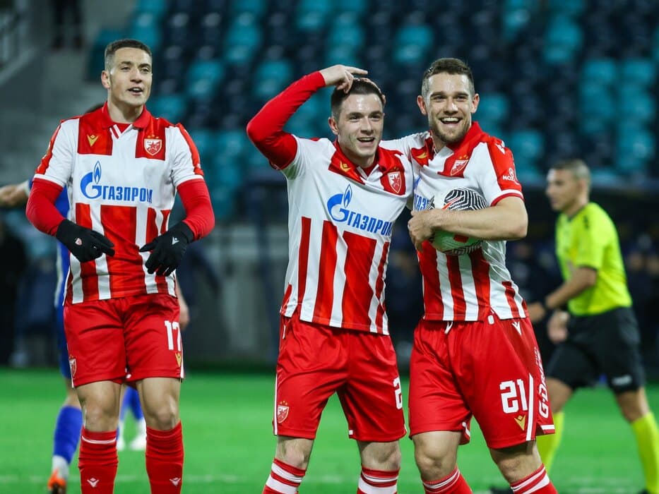 Fudbaleri Crvene zvezde doputovali na pripreme u Austriju