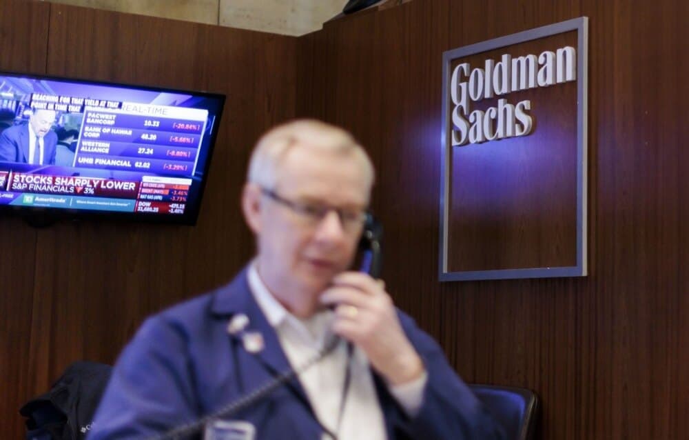 Goldman Saks očekuje da će Federalne rezerve smanjiti kamate u SAD tek u 2027. godine