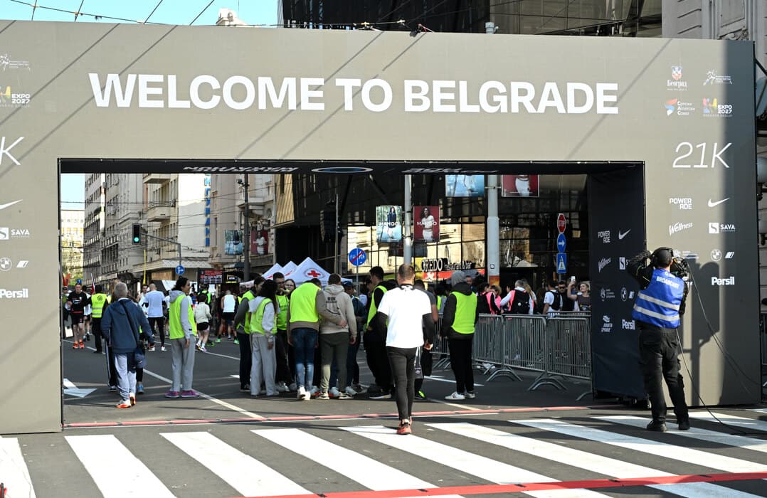Polumaraton i štafetni polumaraton počeli danas u 9 časova, start na Trgu republike u Beogradu