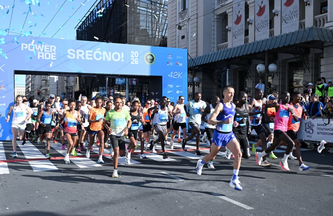 Tačno u 8 časova počeo Beogradski maraton