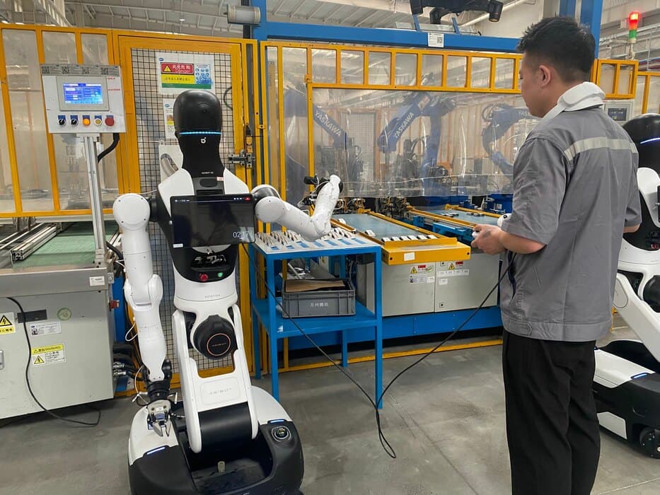 Pad cena ubrzava masovno usvajanje humanoidnih robota u Kini