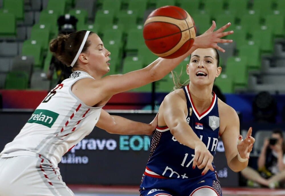 Srpska košarkašica Jovana Nogić postigla osam poena za Finiks u WNBA ligi
