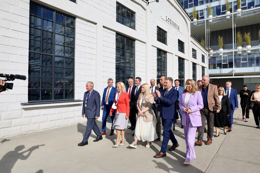 U okviru projekta "eUprava za sve" 10 lokalnih samouprava nagrađeno za digitalizaciju