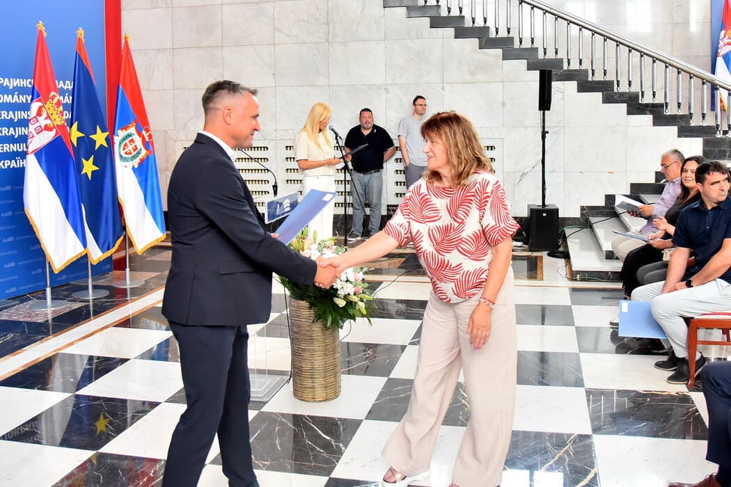Podrška razvoju sela u Vojvodini – dodeljeni ugovori vredni 30 miliona dinara