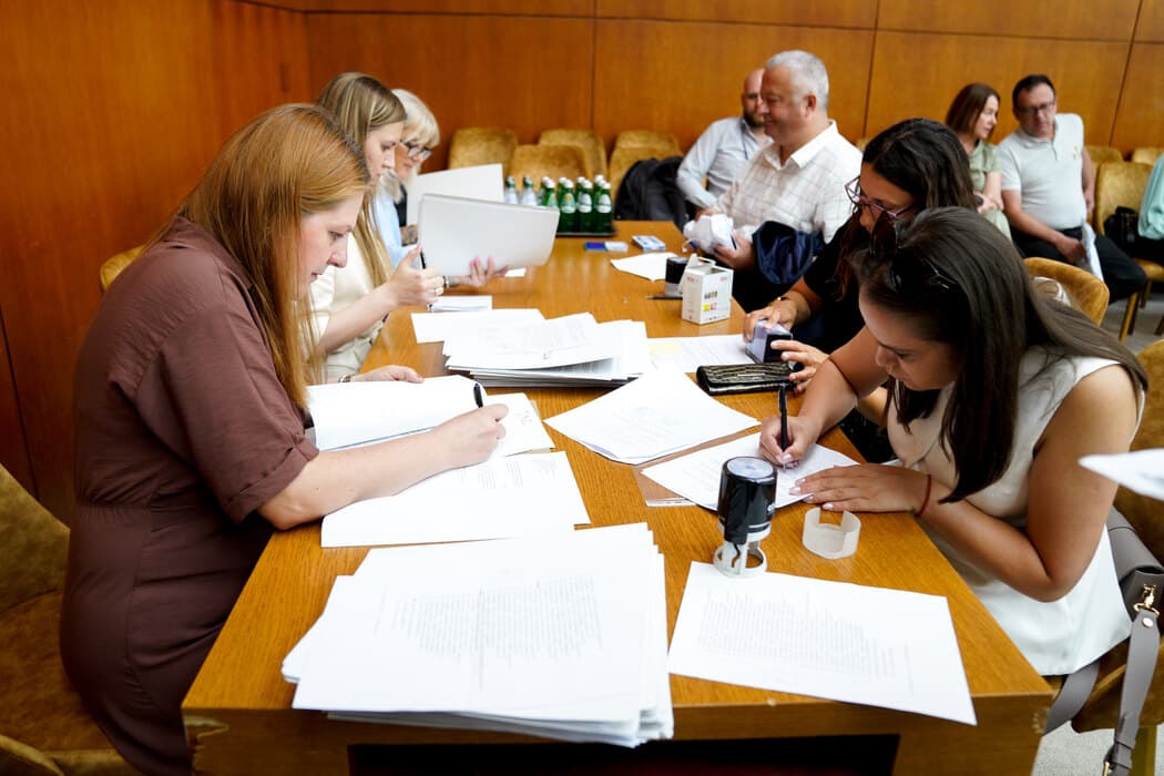 Potpisani ugovori vrednosti 61,2 miliona dinara za organizaciju Miholjskih susreta sela