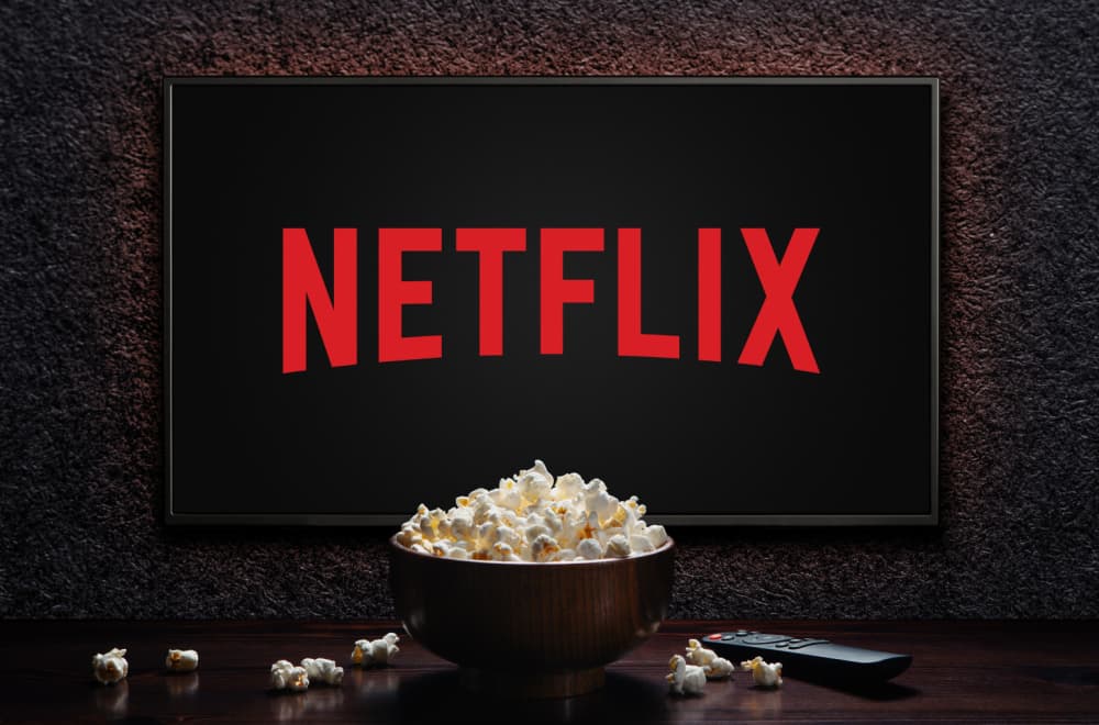 Ovo svi gledaju u Srbiji na Netfliksu: Tri serije koje dominiraju trendingom VIDEO