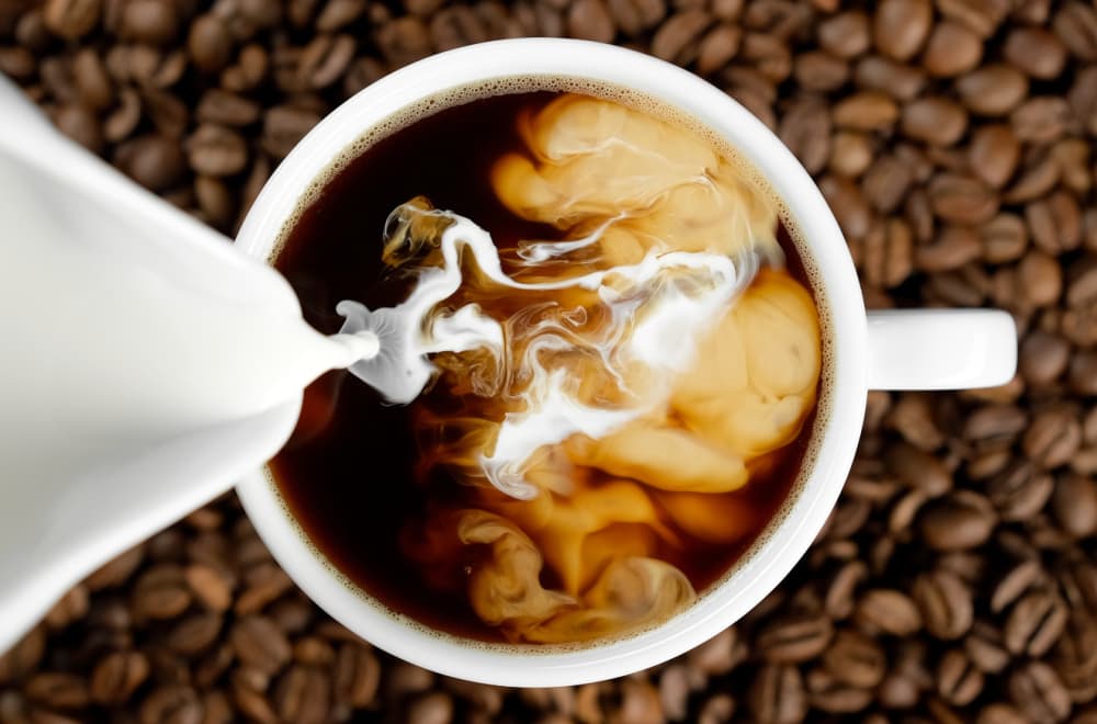Kafa radi jednu stvar mozgu, čak i bez kofeina