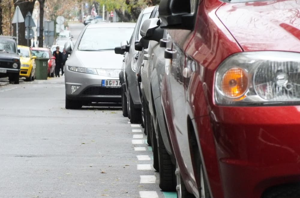 Nedelje stajanja mogu skupo da koštaju: Evo šta se dešava sa automobilom kad se ne vozi