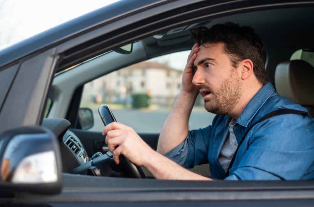 Vozačima je dosta pištanja u automobilima: Stižu nova pravila za sisteme bezbednosti
