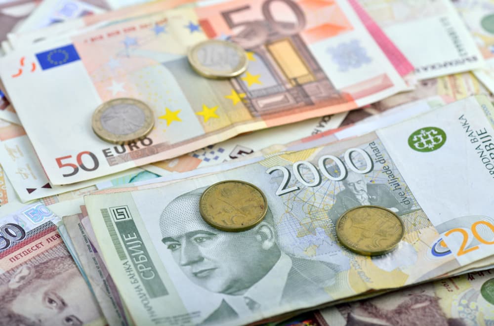 Zarade u Srbiji nastavljaju da rastu: Poznato koliko je iznosila prosečna zarada u julu