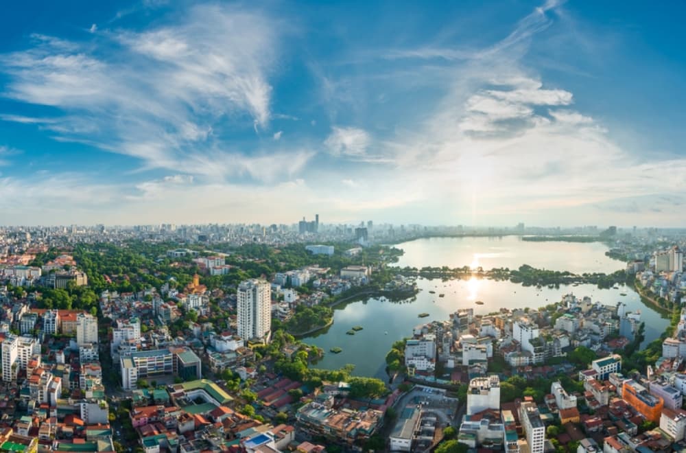 Otišli na put, pa se iznenadili cenama: Cigarete koštaju evro, a ručak svega dva evra