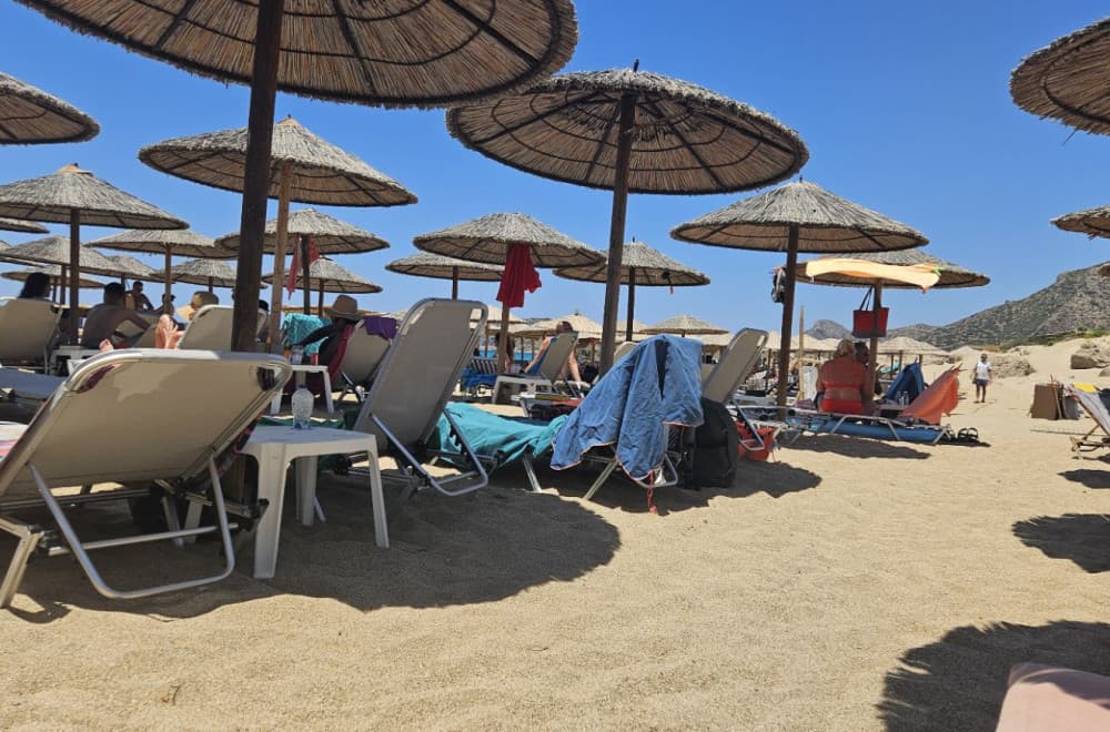 Oglas koji je "zapalio" mreže: Plažni paket u Grčkoj samo pet evra? FOTO