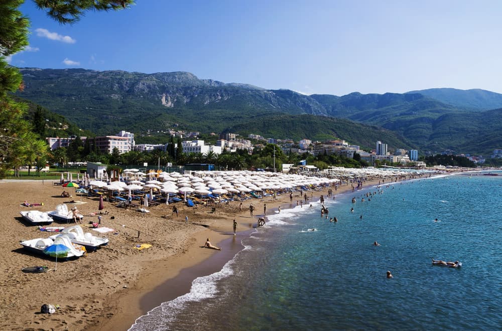 Špic letnje sezone počinje u Budvi; Evo šta očekuje turiste tokom avgusta VIDEO