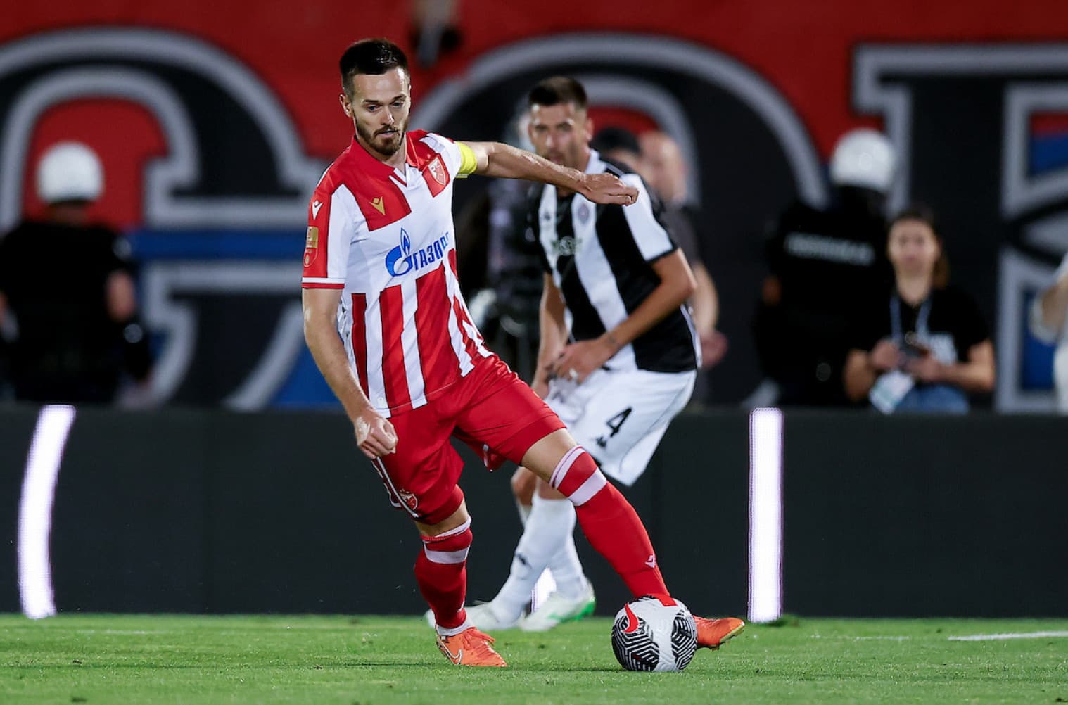 Određen raspored Superlige Srbije – Zvezda dočekuje Partizan u osmom kolu!